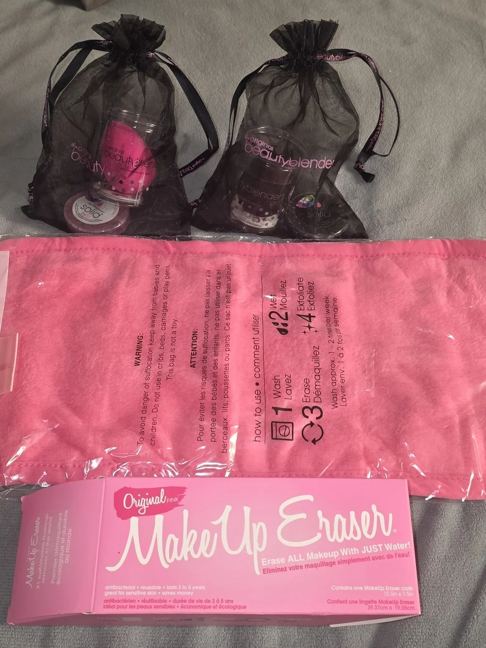 Original MakeUp Eraser + Beautyblender Bundle